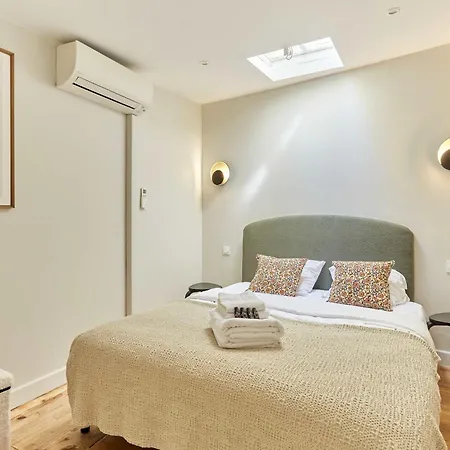 Pantheon Notre Dame By Prestige